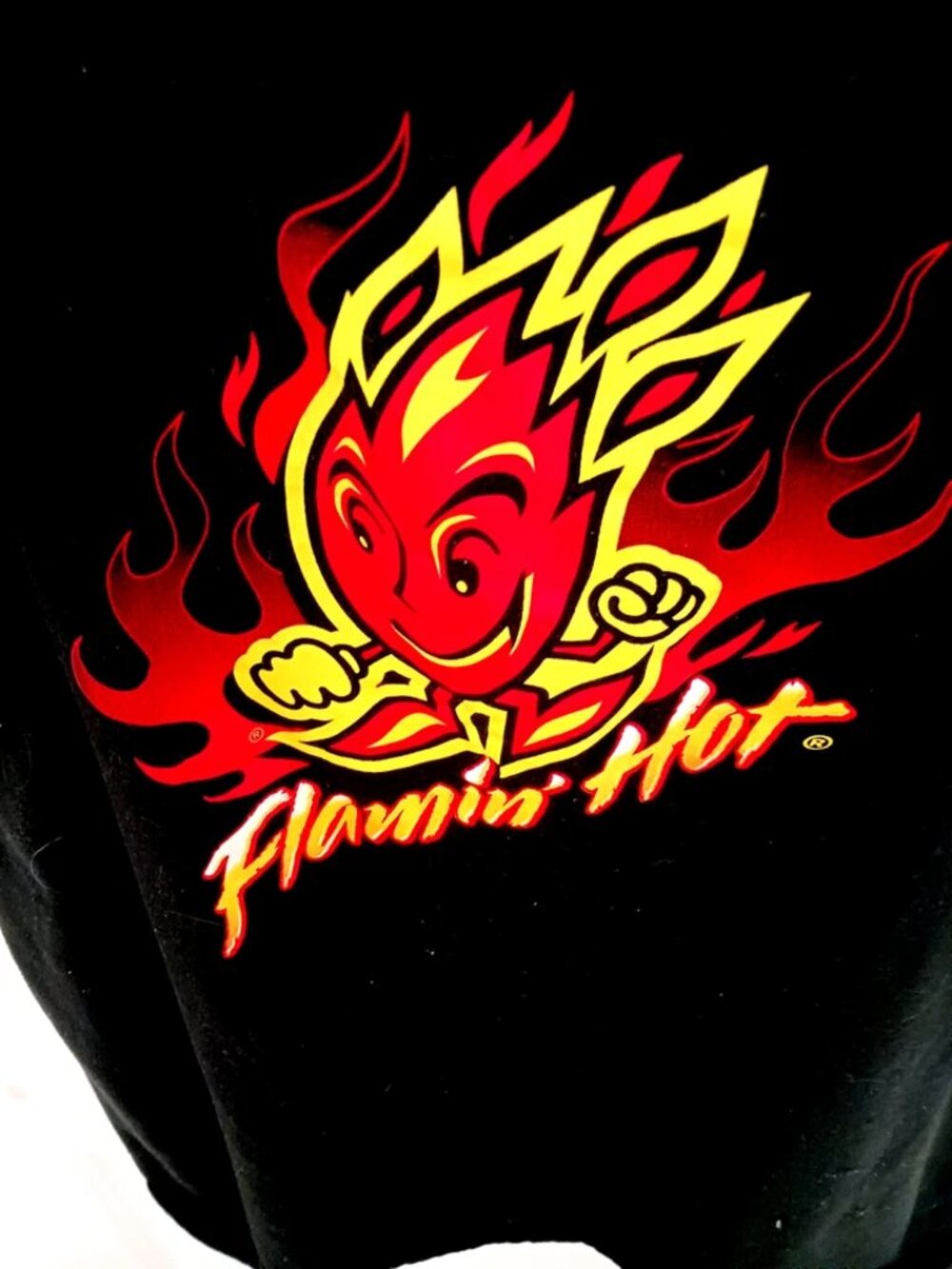Cheetos Flaming Hot Men's Graphic Print Shirt Size Large Black - Picture 5 of 6
